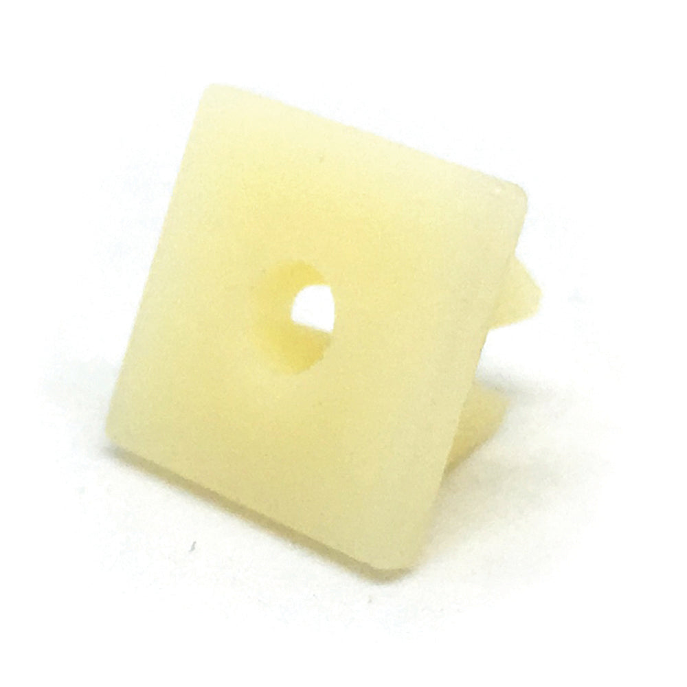 M4.2 Hyundai Door Handle Nylon Nut