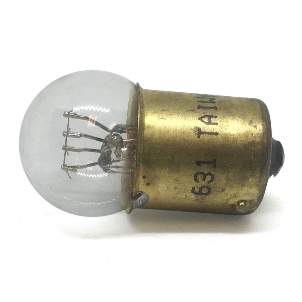 631 9 Watt Auto Bulb